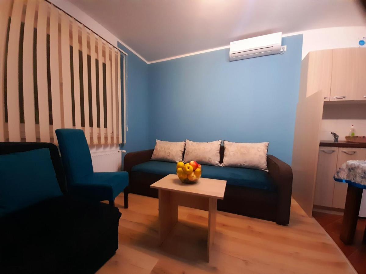Kety Apartments Kragujevac Szoba fotó